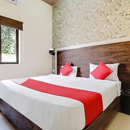 Oyo 47287 Eden Garden Resort Джапур Экстерьер фото